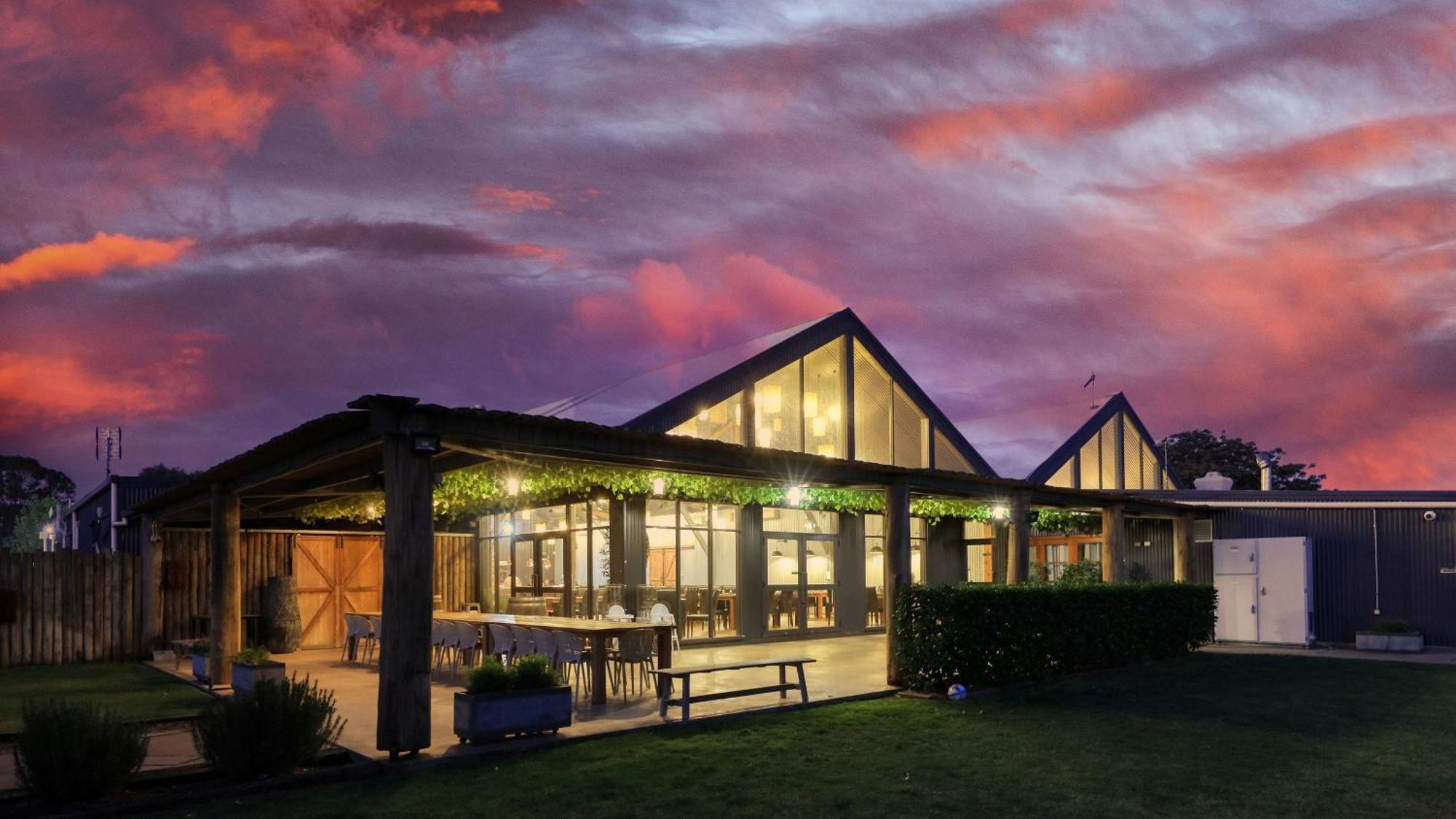 Dubbo Rhino Lodge Bagian luar foto