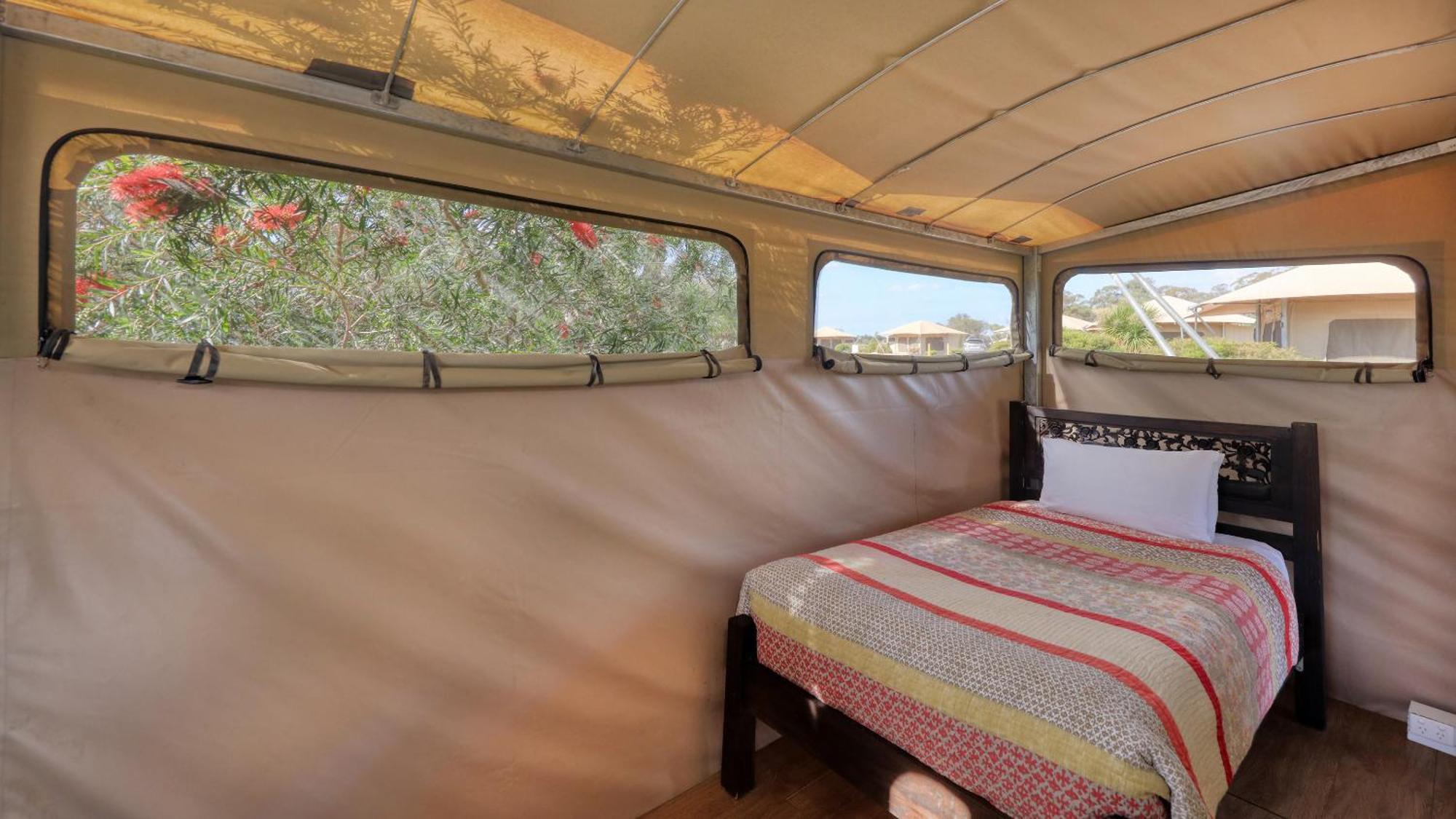 Dubbo Rhino Lodge Bagian luar foto